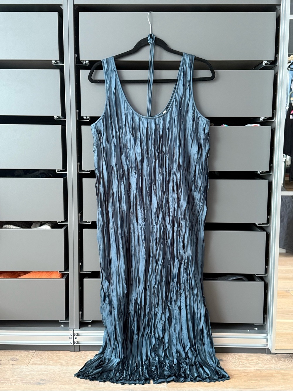 Vince Sleeveless Crinkled Maxi Dress in Emerald Green